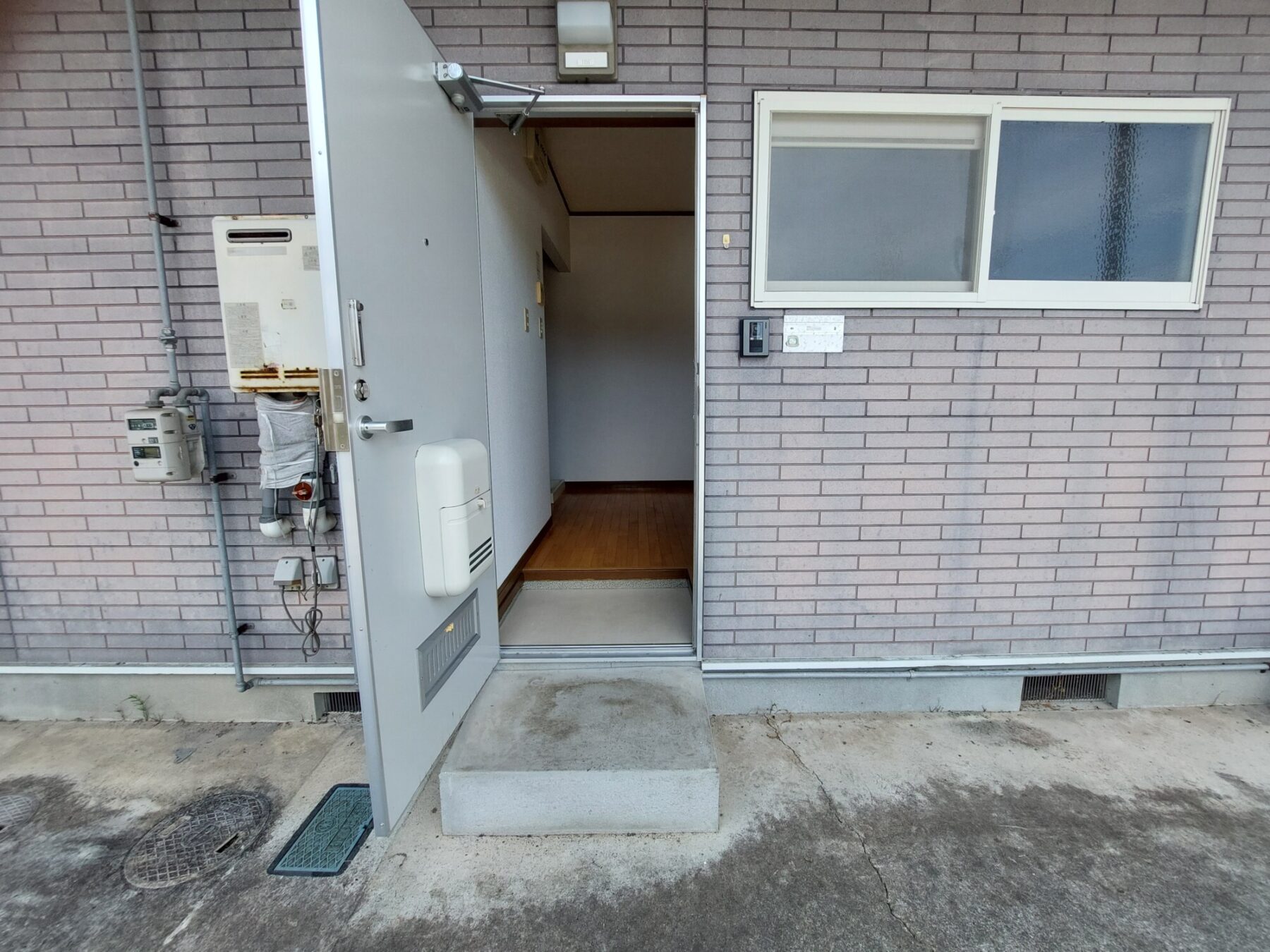 (玄関) (玄関) - 田布施町(山口県)の不動産・遺品整理はジャスティスへ